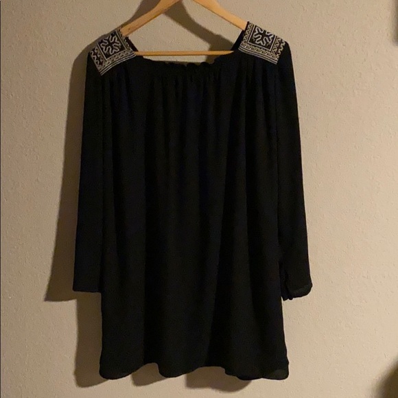 ESLEY oversize tunic dress with boho embroidery - Picture 4 of 4